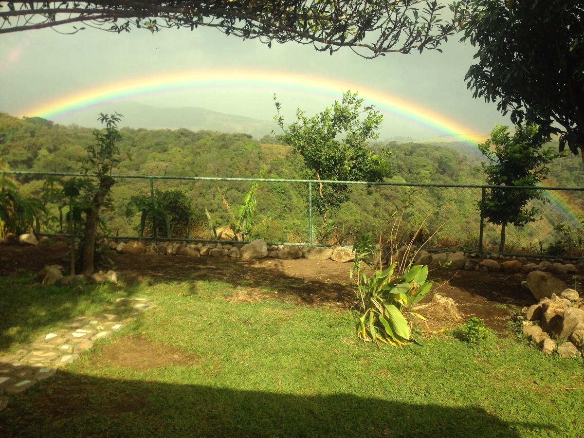 El Risco Hostel: Bed And Breakfast Alto Boquete Екстер'єр фото